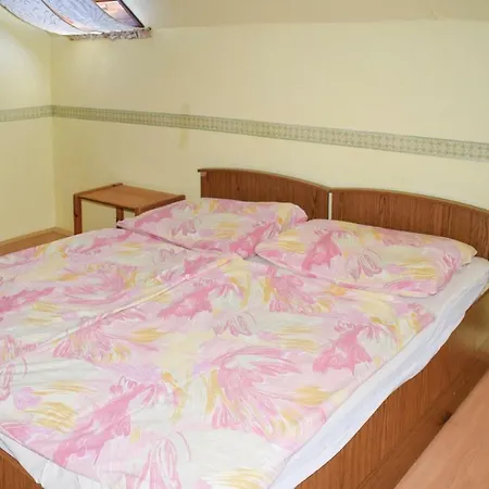 Three-bedroom In Appartamento *